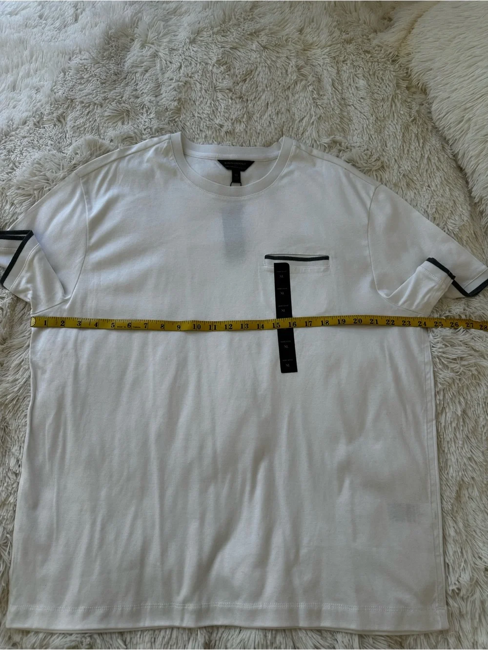 Banana Republic Luxe Touch Performance Pocket T Shirt White XL Men’s NWT